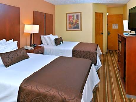 Double with 2 Double Beds - Smoking