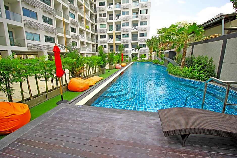 Water Park By Pattaya Sunny Rentals