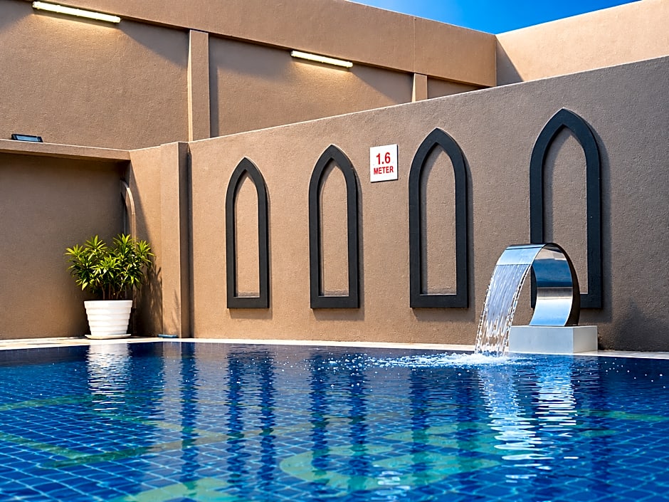 The Grand Puteri Hotel
