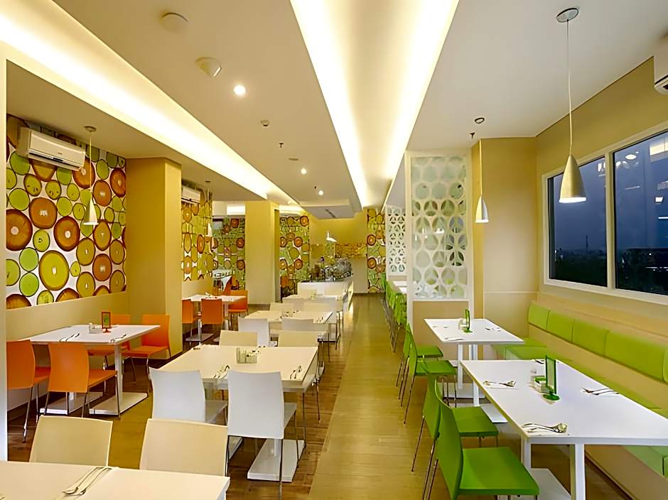 Zest Hotel Airport Jakarta