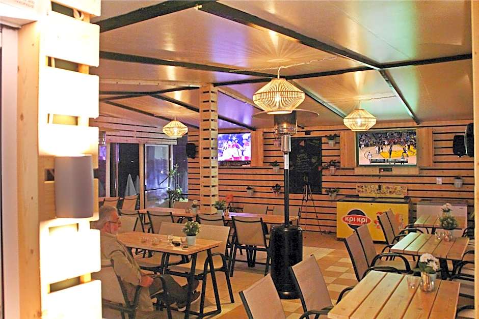 Esperides Beach Hotel Apartments