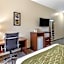 Comfort Inn & Suites Greenville I-70