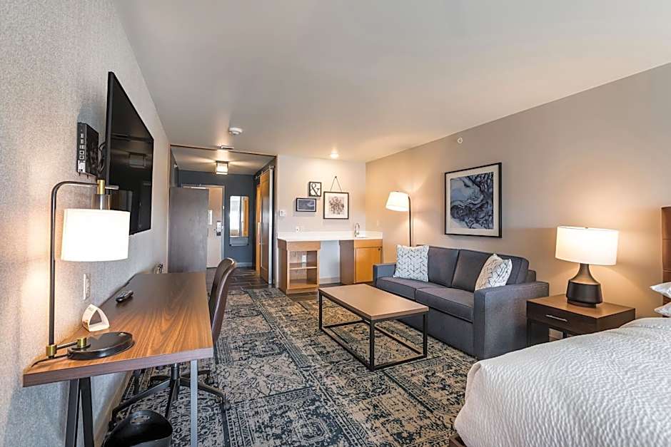 Four Points by Sheraton Elkhart