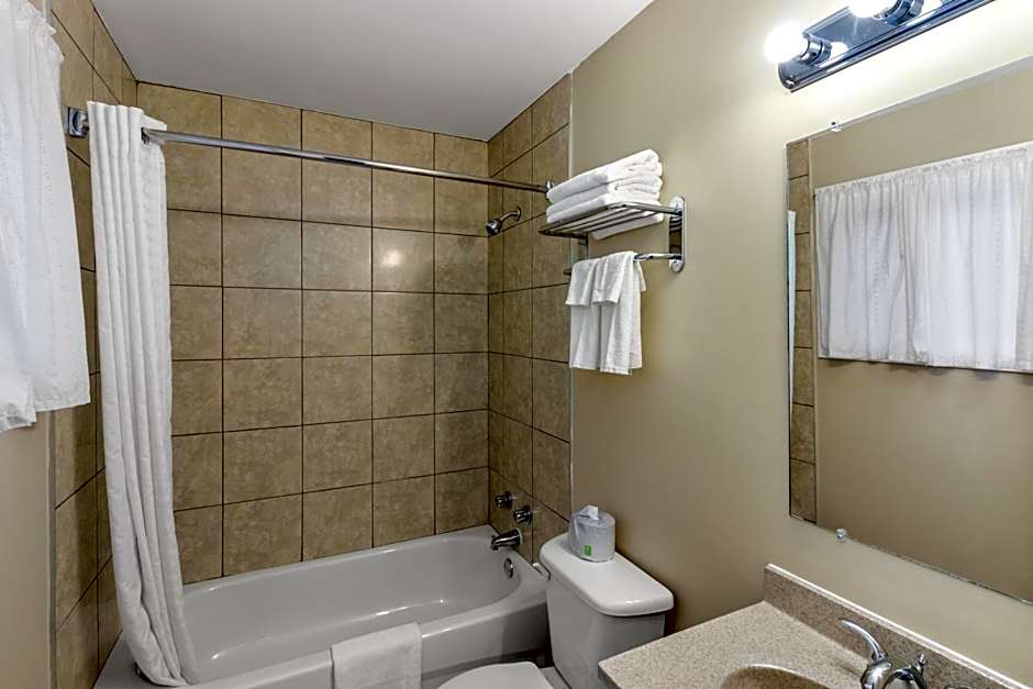 Nights Inn Owen Sound