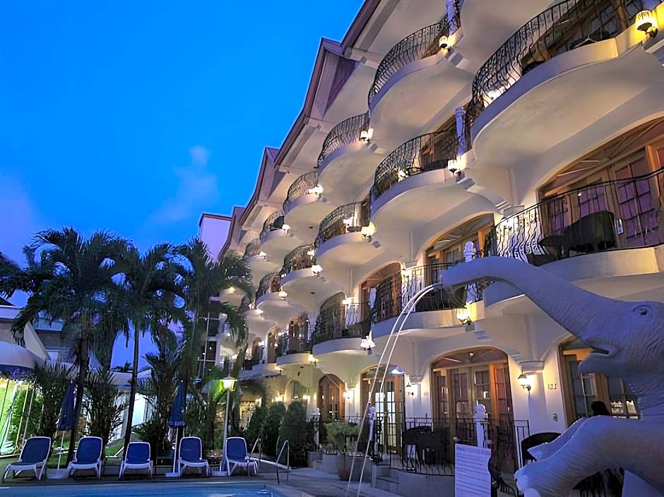 Clarkton Hotel Apartment
