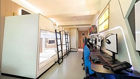 Gaming Room F