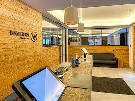 VI VADI HOTEL BAYER 89