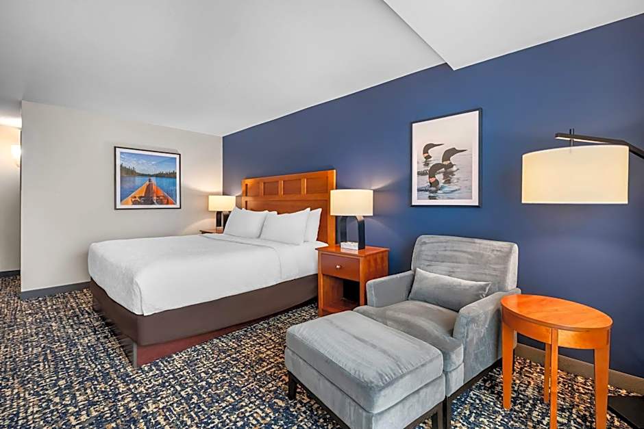 Wyndham Bloomington - Mall of America