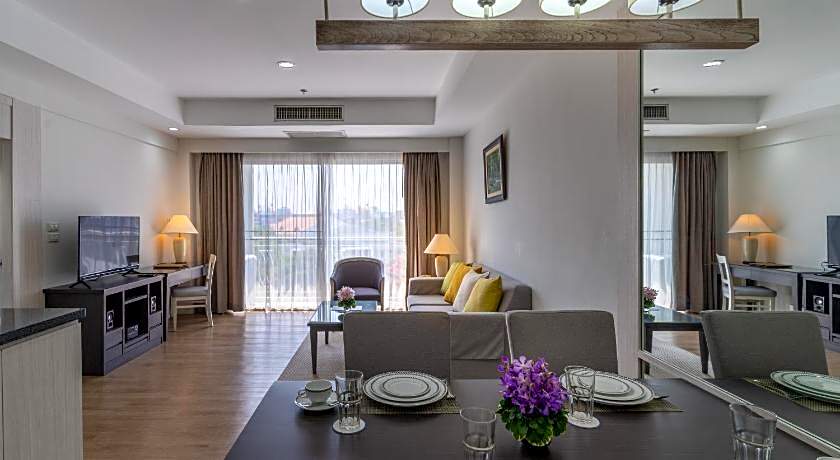 Classic Kameo Hotel and Serviced Apartments Sriracha