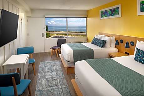 Premium Bay View Room with Double Beds