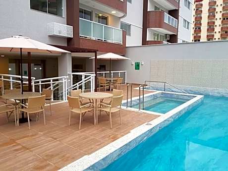 Apartamento tipo Flat para temporada em Caldas Novas com cozinha