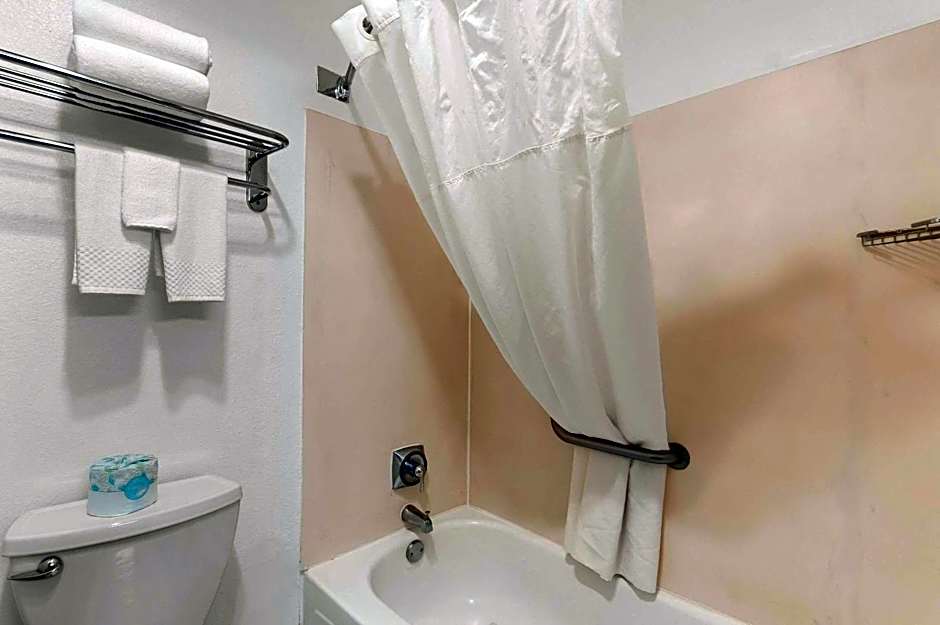 Quality Inn Cheyenne I-25 South