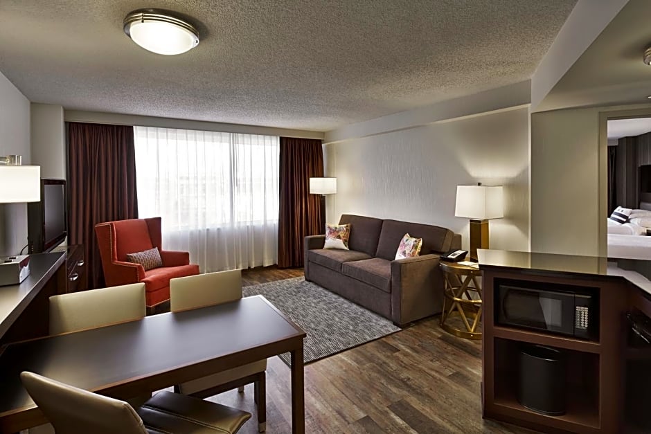 Embassy Suites Washington D.C. - at the Chevy Chase Pavilion