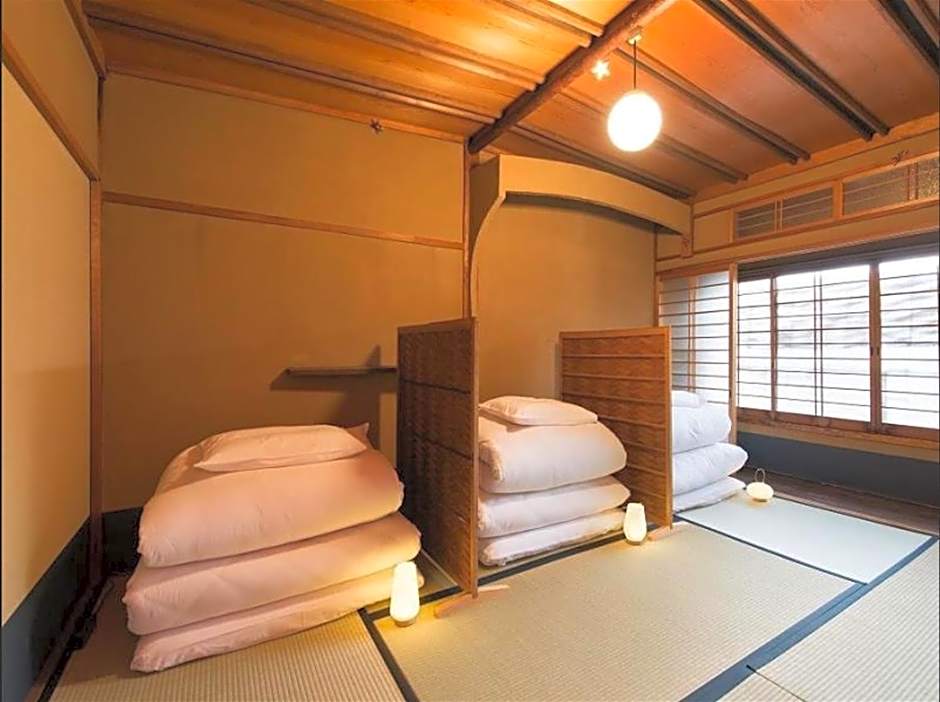 ダース旅館＆カフェ（Dozen-Ryokan＆Cafe）