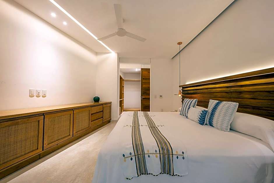 El Careyes Club & Residences