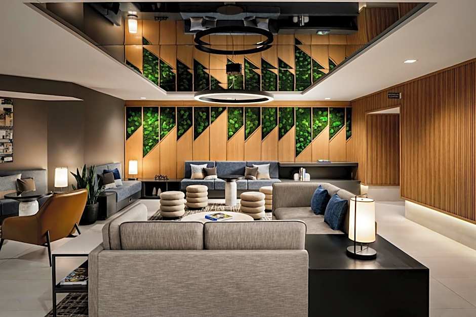 Hyatt Place Montreal Downtown