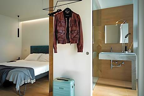 Double Room 2