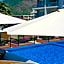 Sugar Palm Grand Hillside