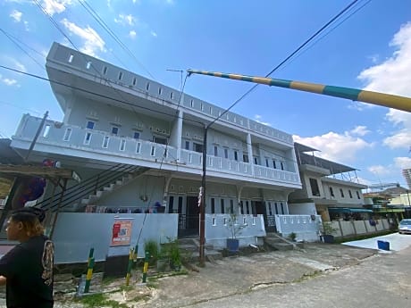 Hotel O Baloi Homestay