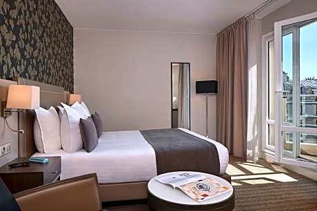 Superior Double Room with Balcony