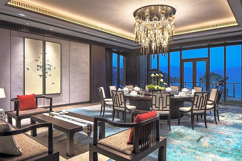 Hilton Ningbo Dongqian Lake Resort