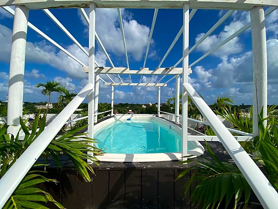 Puerto Morelos Hotel Las Palmas - Near the beach