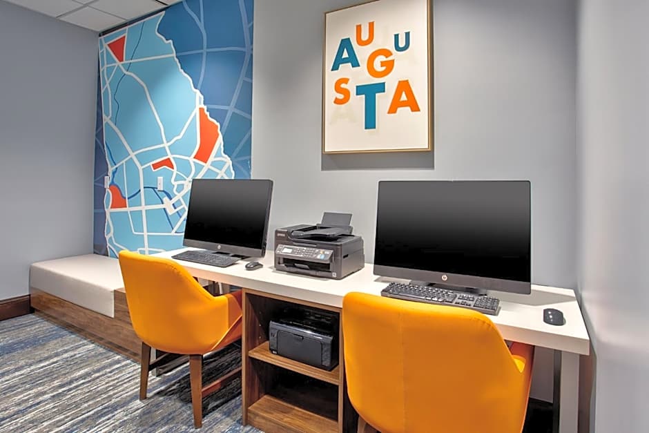 Holiday Inn Express Augusta North By IHG