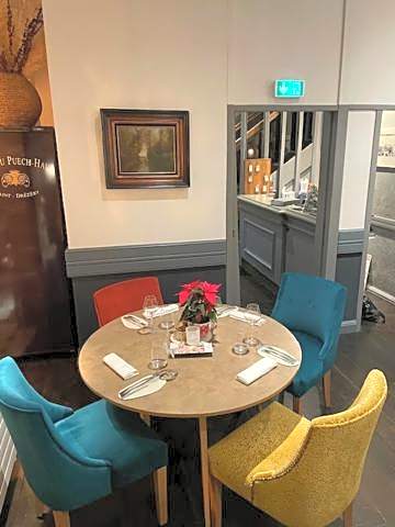 Logis hotels Les Glycines