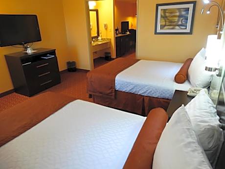 Suite Double Bed