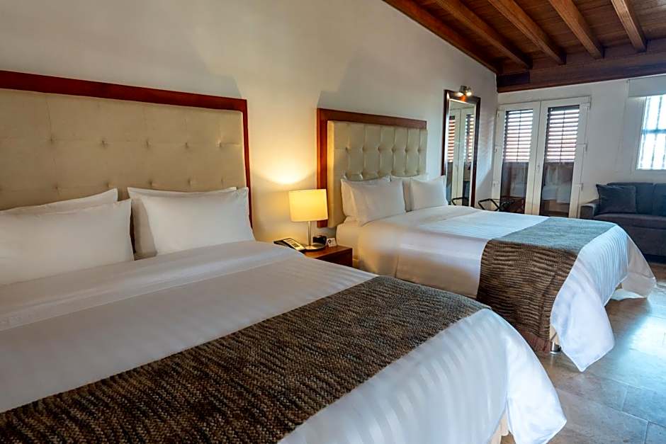 Photo 1 of 2 of Superior Quadruple Room