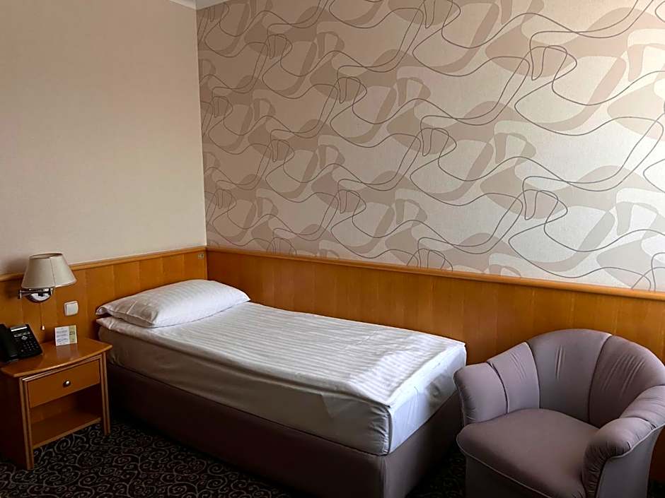 Hotel Paka