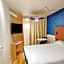 ibis Lyon Est Bron
