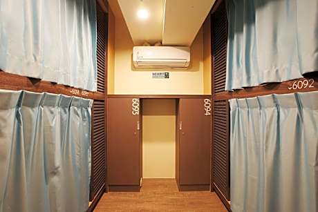 Bunk Bed in 4-Bed Mixed Dormitory Room