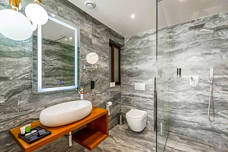 Santa Lucia Boutique Hotel