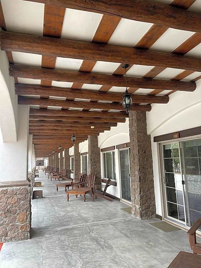 Hotel Quinta Mision