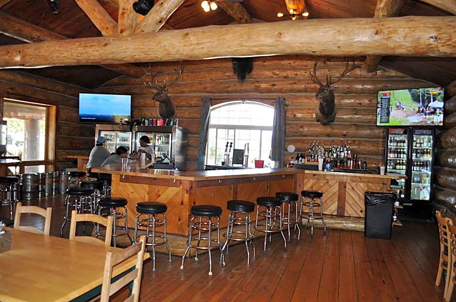 Crooked Creek Guest Ranch