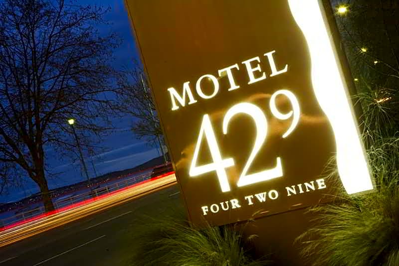 Motel 429 