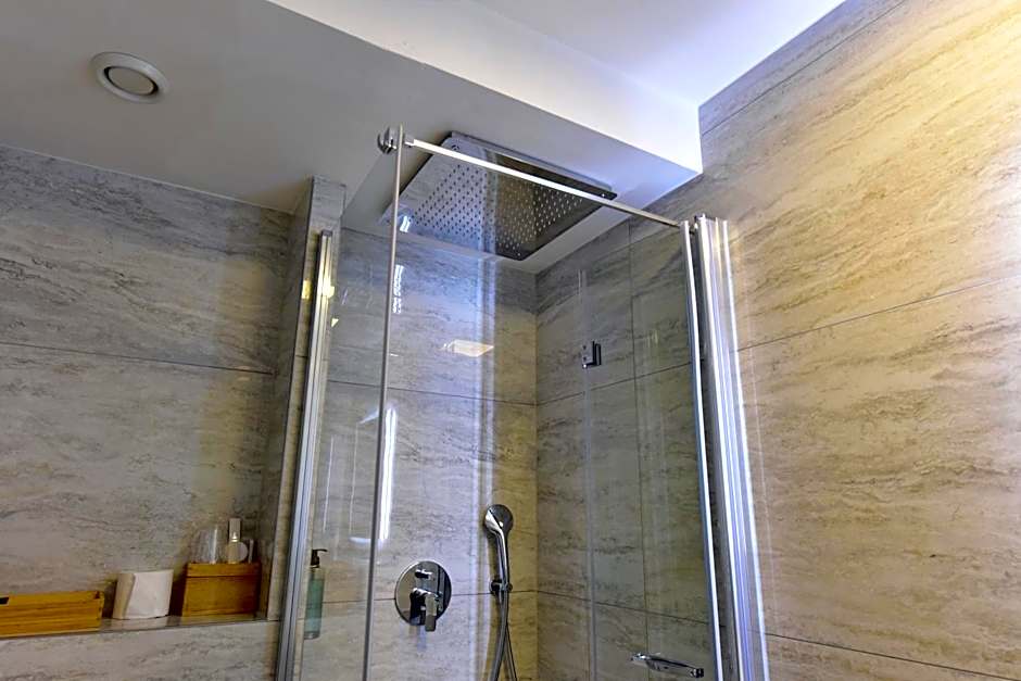Hotel Rousseau
