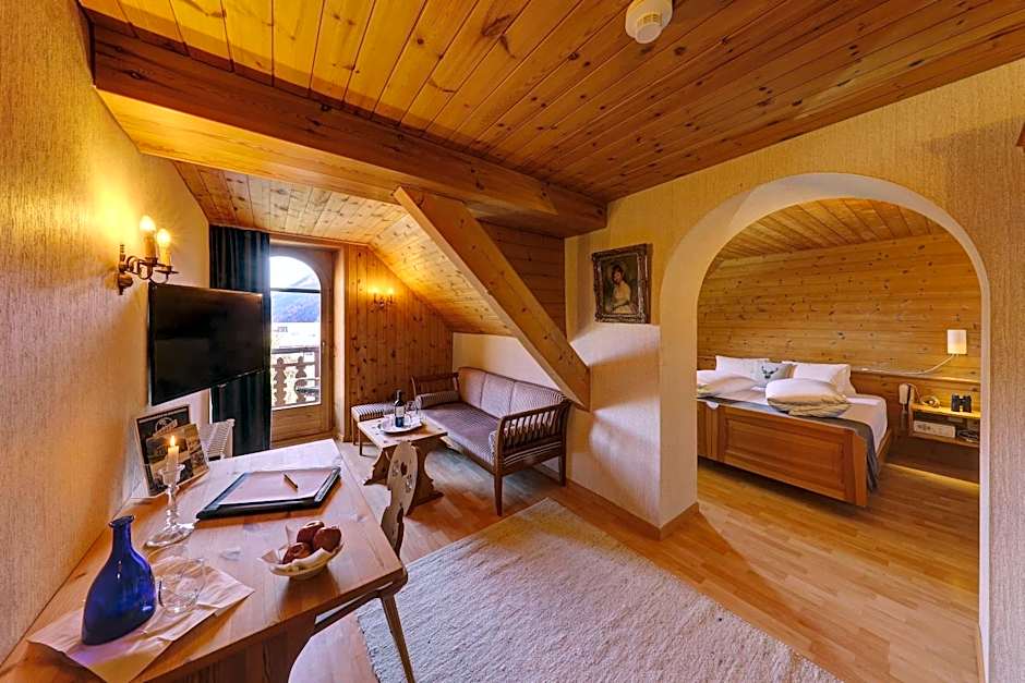 Hotel Schweizerhof Sta Maria