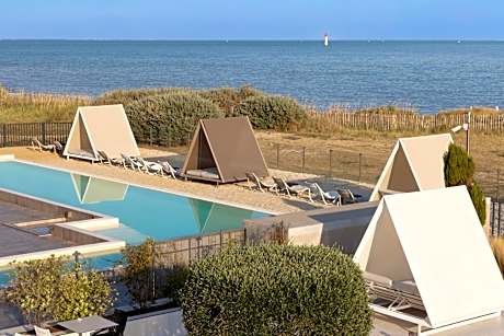 Hotel Atalante Relais Thalasso Et Spa