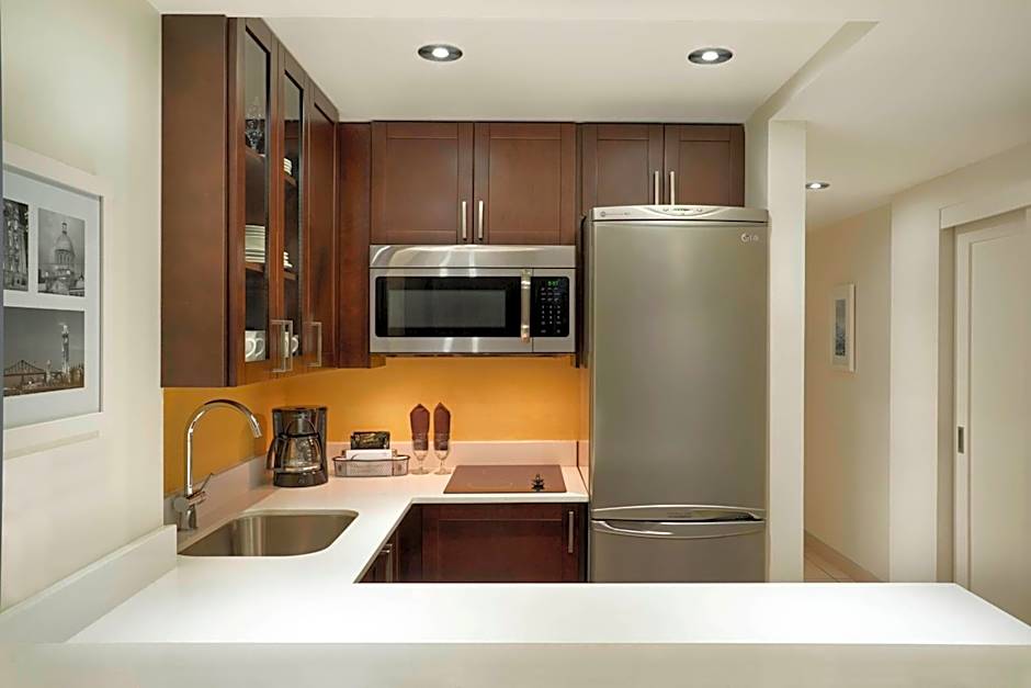 Residence Inn by Marriott Montreal Downtown