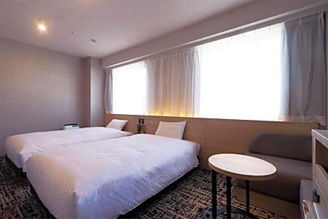 Twin Room - Non-Smoking