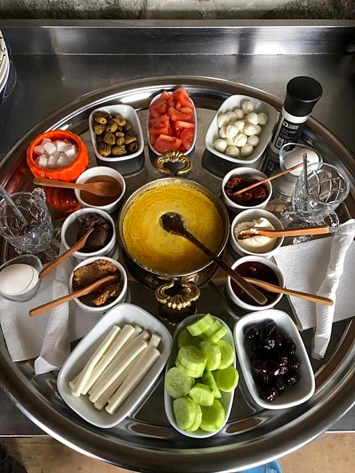 Cemilyano Bungalov Restaurant