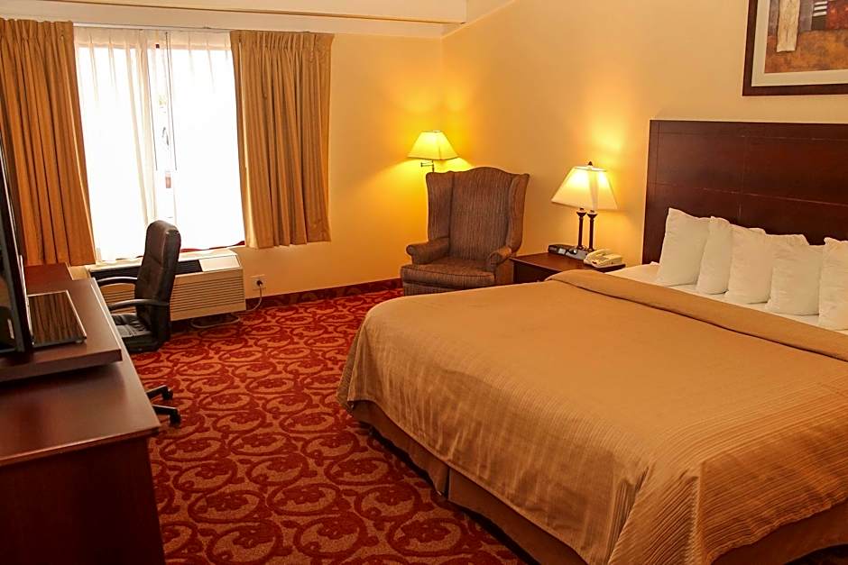 Quality Inn Buffalo Airport