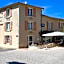 Logis Hôtel & Restaurant Le Cheval Blanc et Clovis