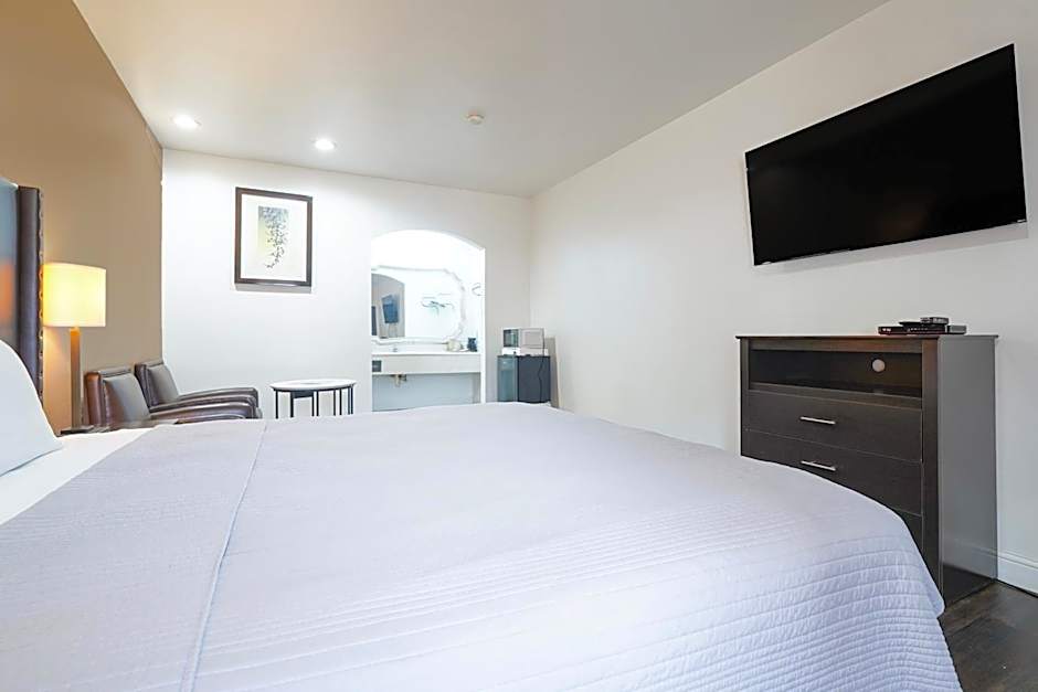 Budget Inn by Oyo San Augustine