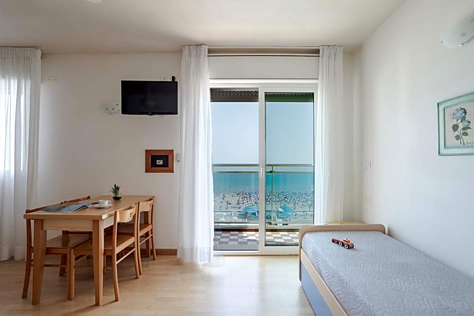 Hotel La Brezza frontemare