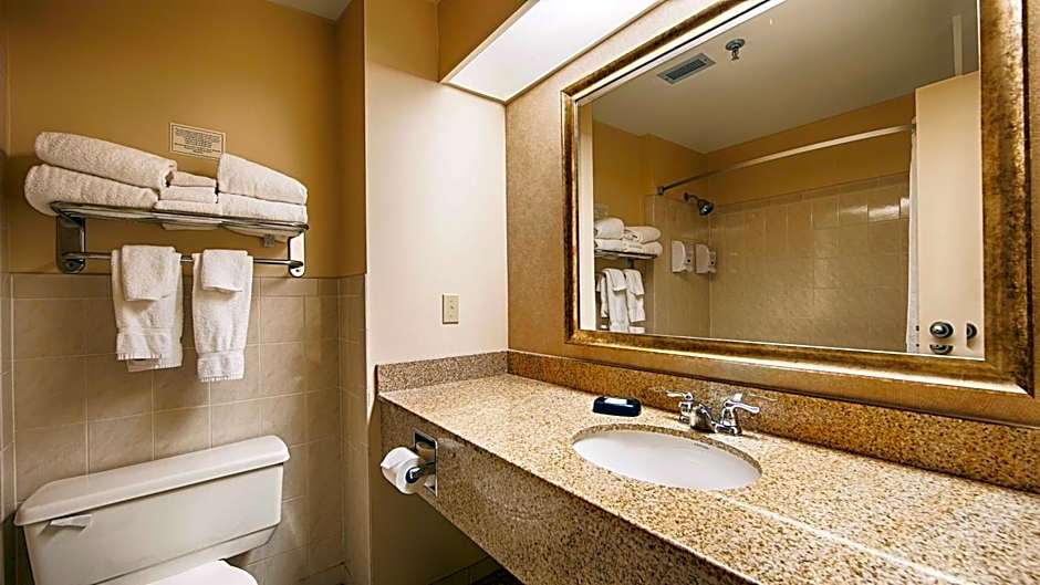 Best Western Plus Cairn Croft Hotel