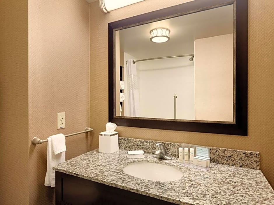 Hampton Inn Lewiston-Auburn