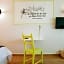Vinyl Flat Bed & Breakfast - Rooms